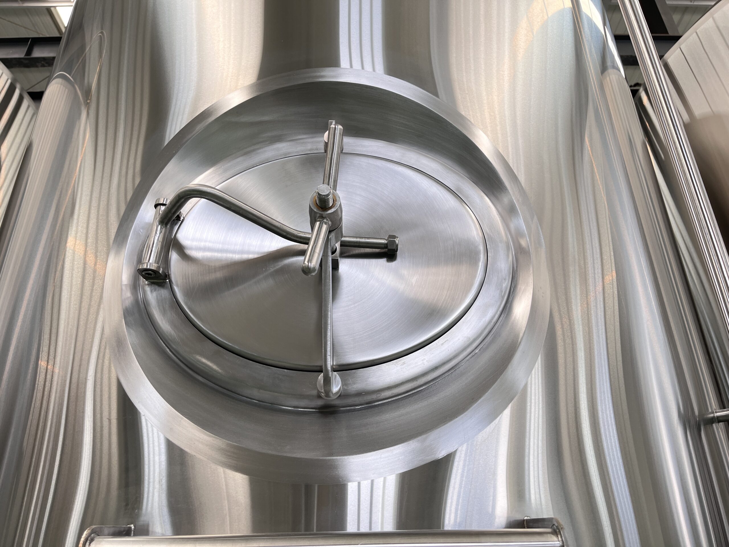 Réservoir de fermentation 2500L d'occasion