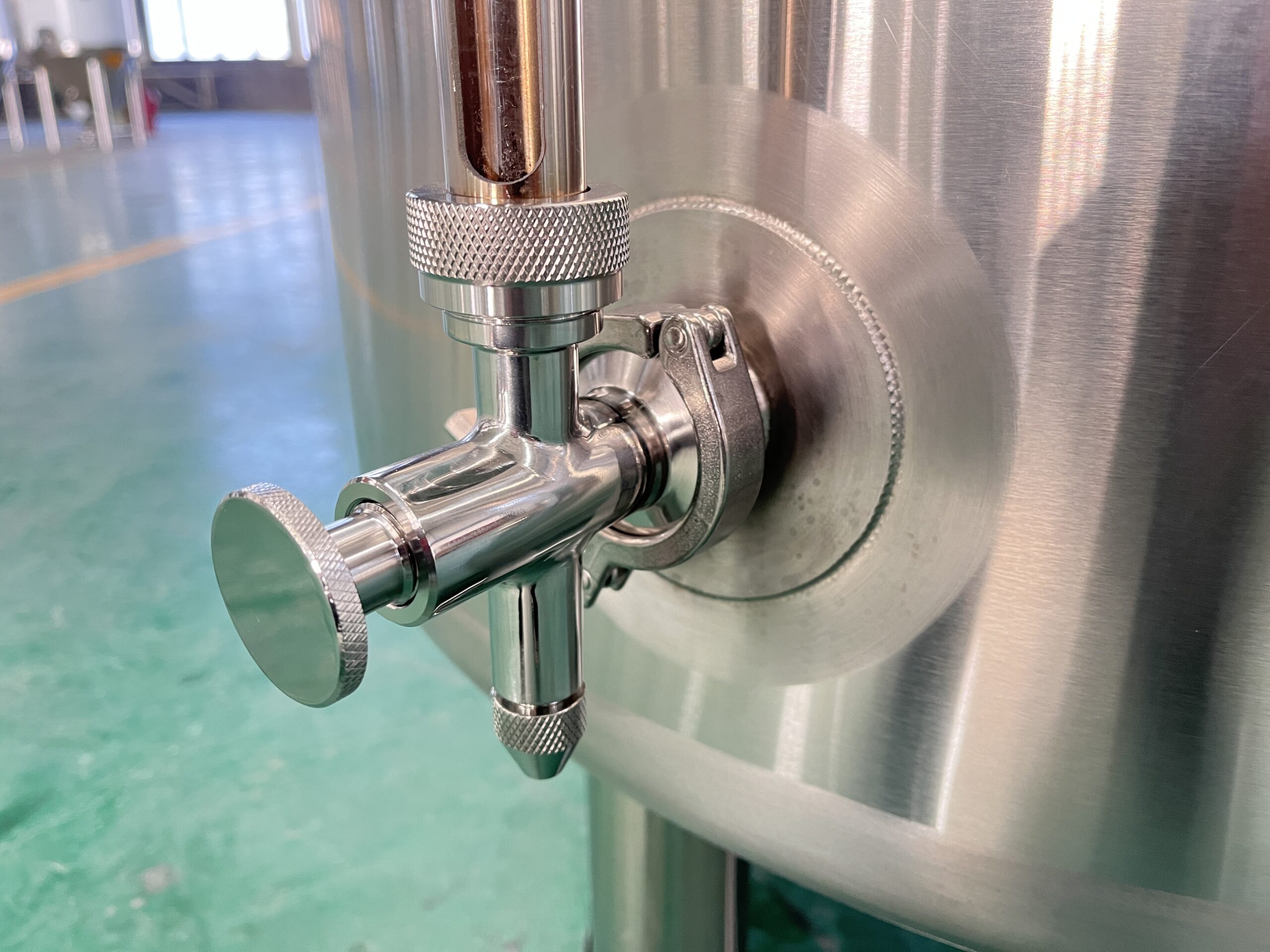 1 22 1 scaled Used 300L Brewery Equipment