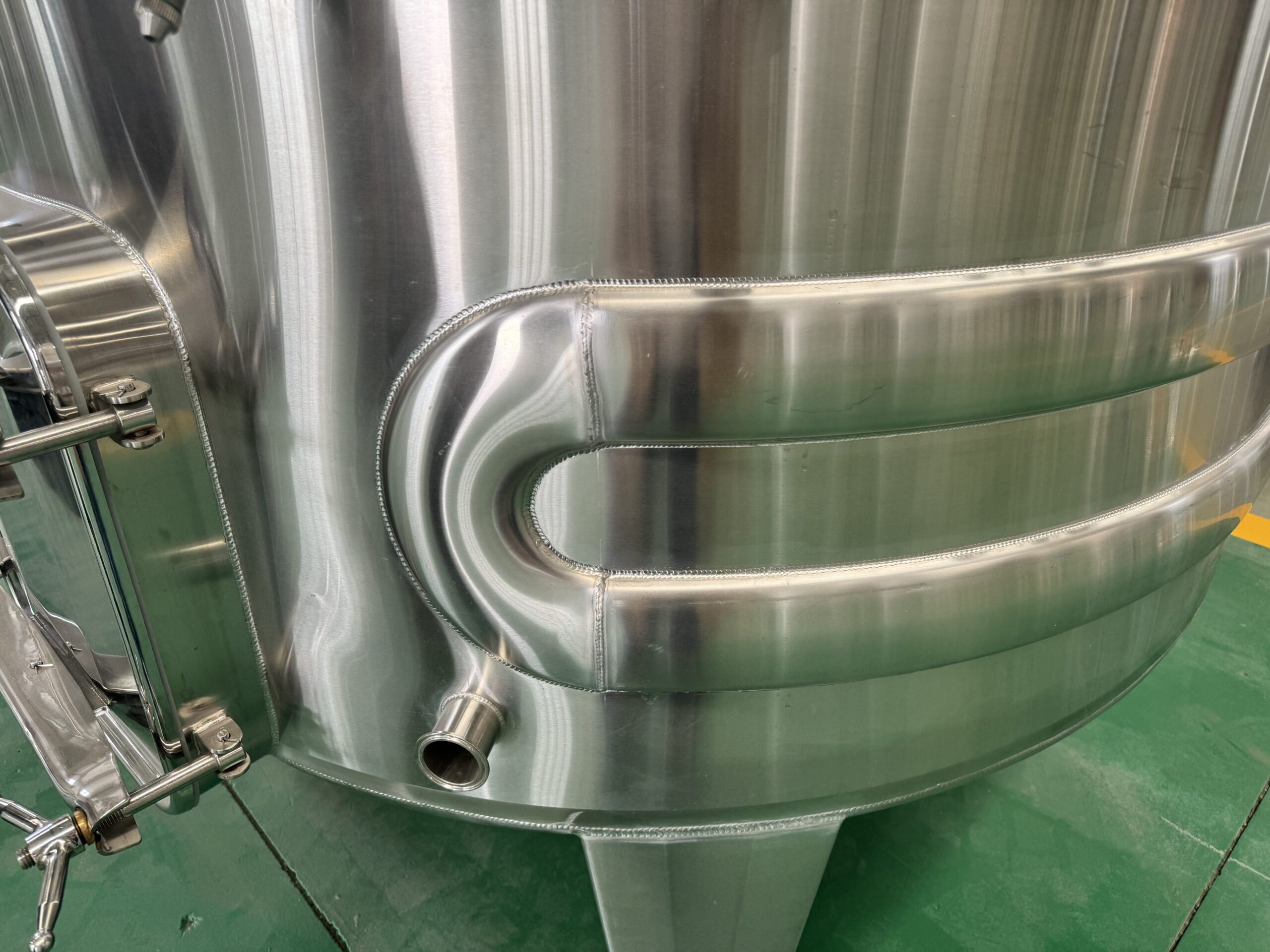 2024 04 28 153705 scaled 2000L Wine Fermentation Tank