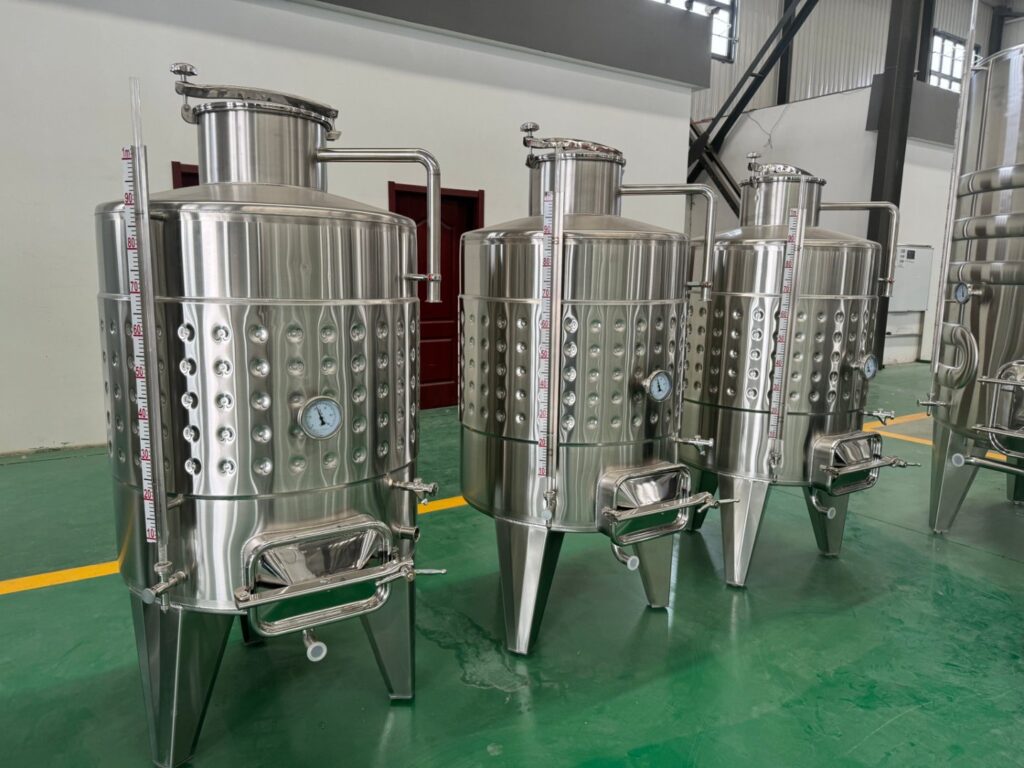 Turnkey Brewery Equipment with CE Certification 425bc470cp4476fe10cad91dfd195ec1 Turnkey Brewery Equipment with CE Certification