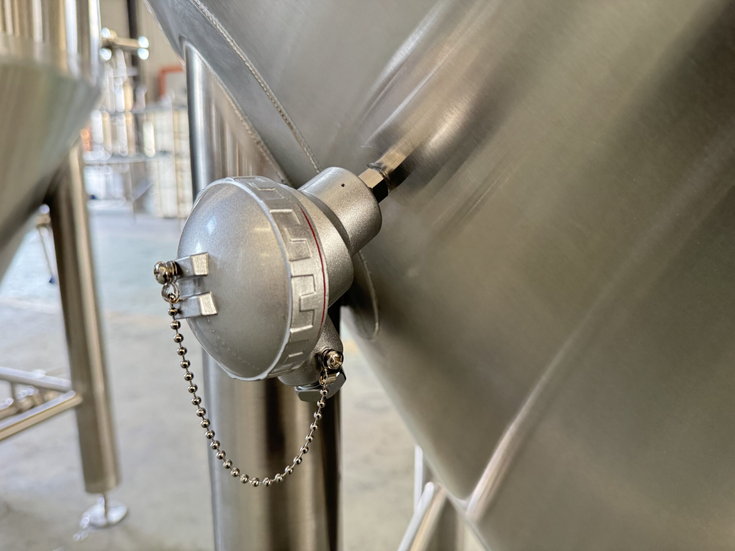 7 15 scaled Used 1000L Brewery Equipment