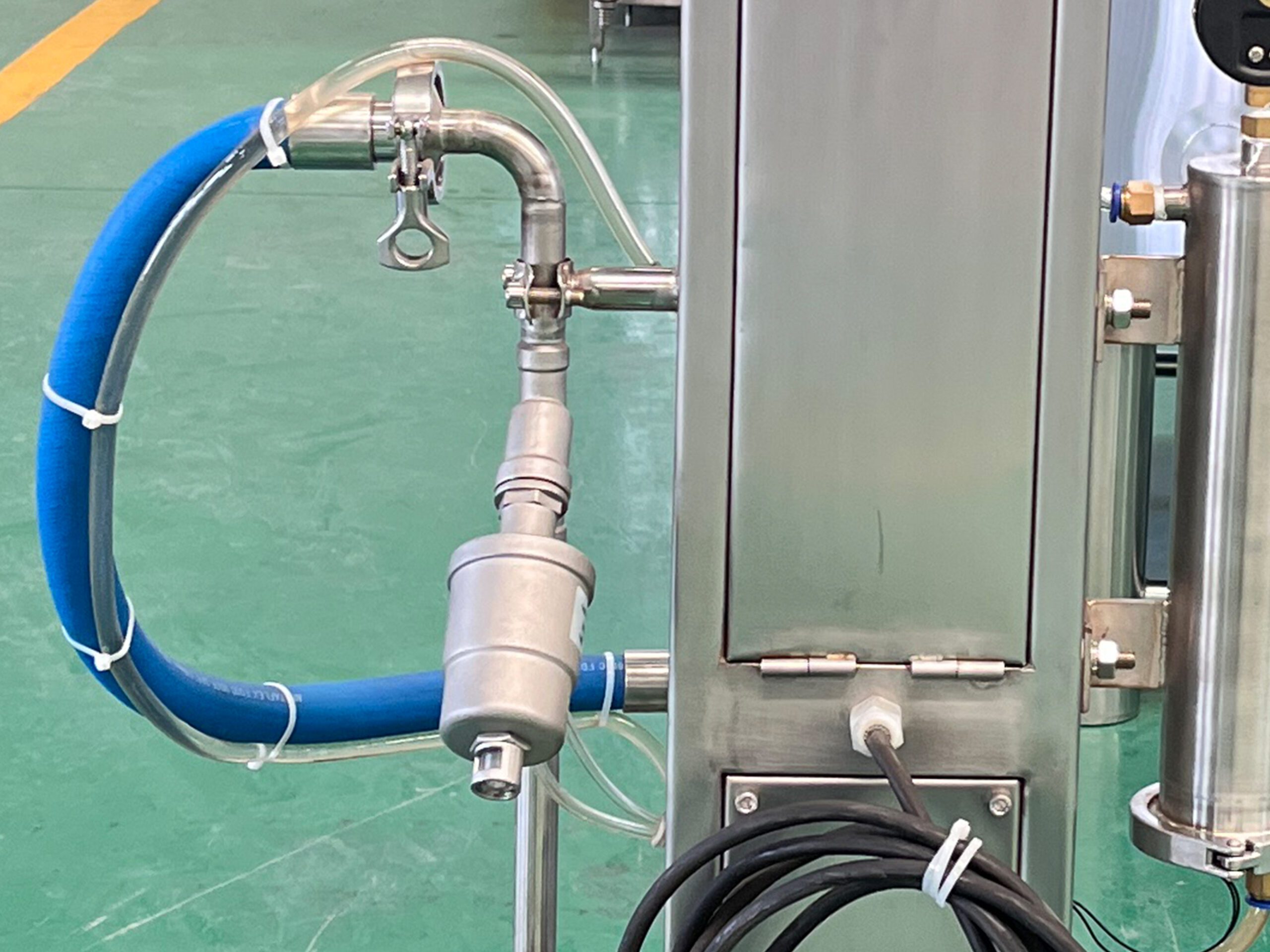 1 1 scaled Beer Keg Filling Machine