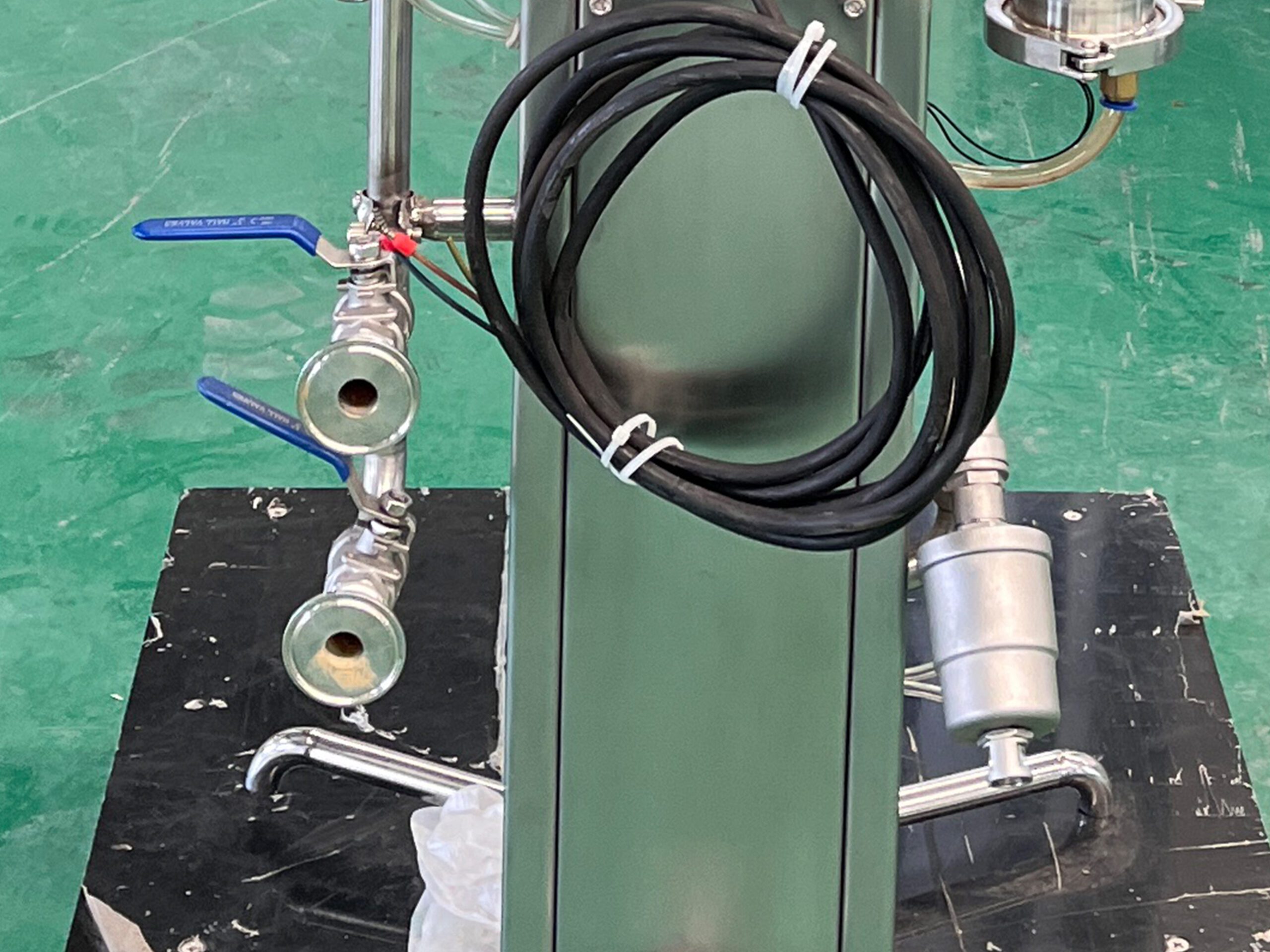 2 1 scaled Beer Keg Filling Machine