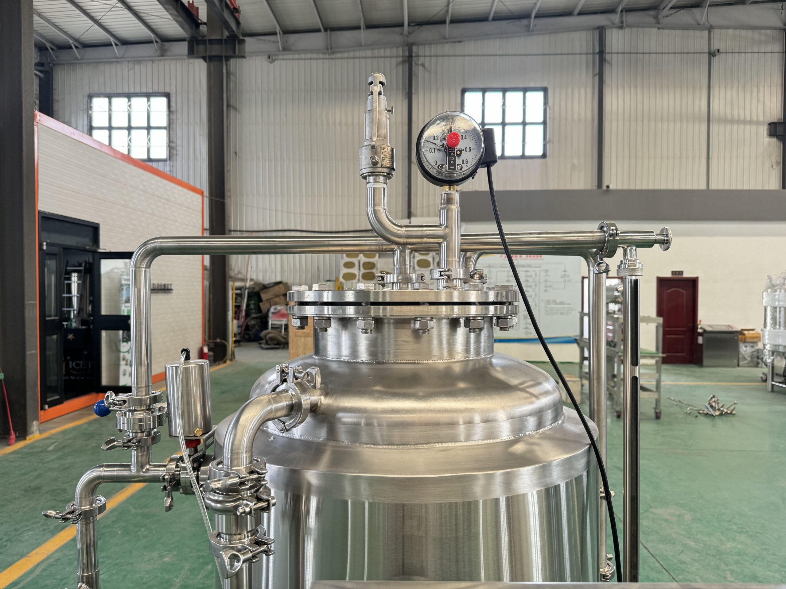 2 6 scaled 1000L Beverage Equipment