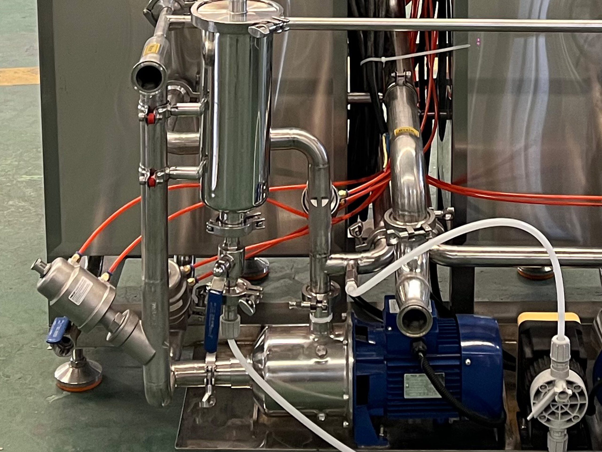 2 scaled 2-head Cask Keg Washing Machine