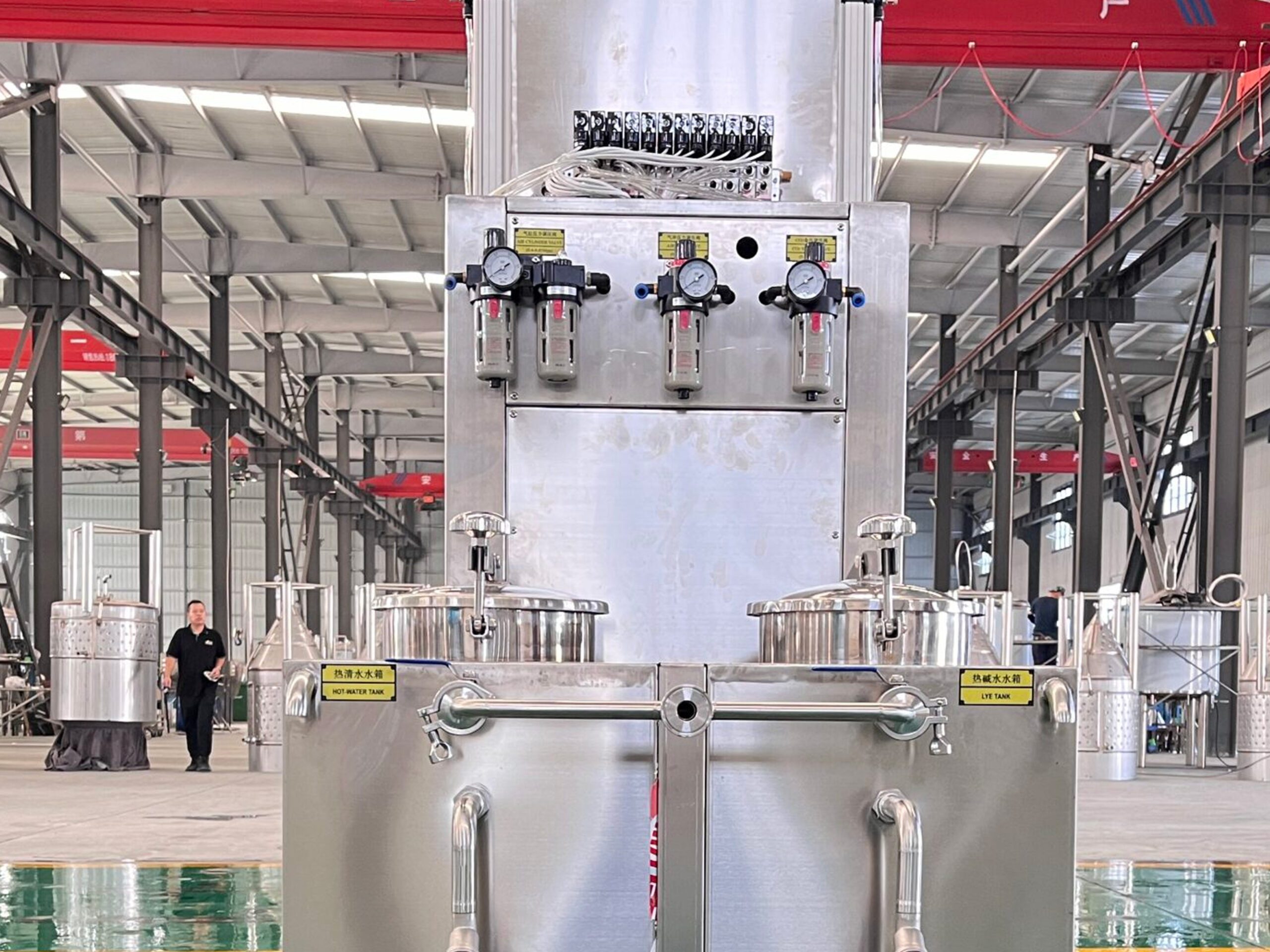 33 scaled Filling and Cleaning Integrated Machine