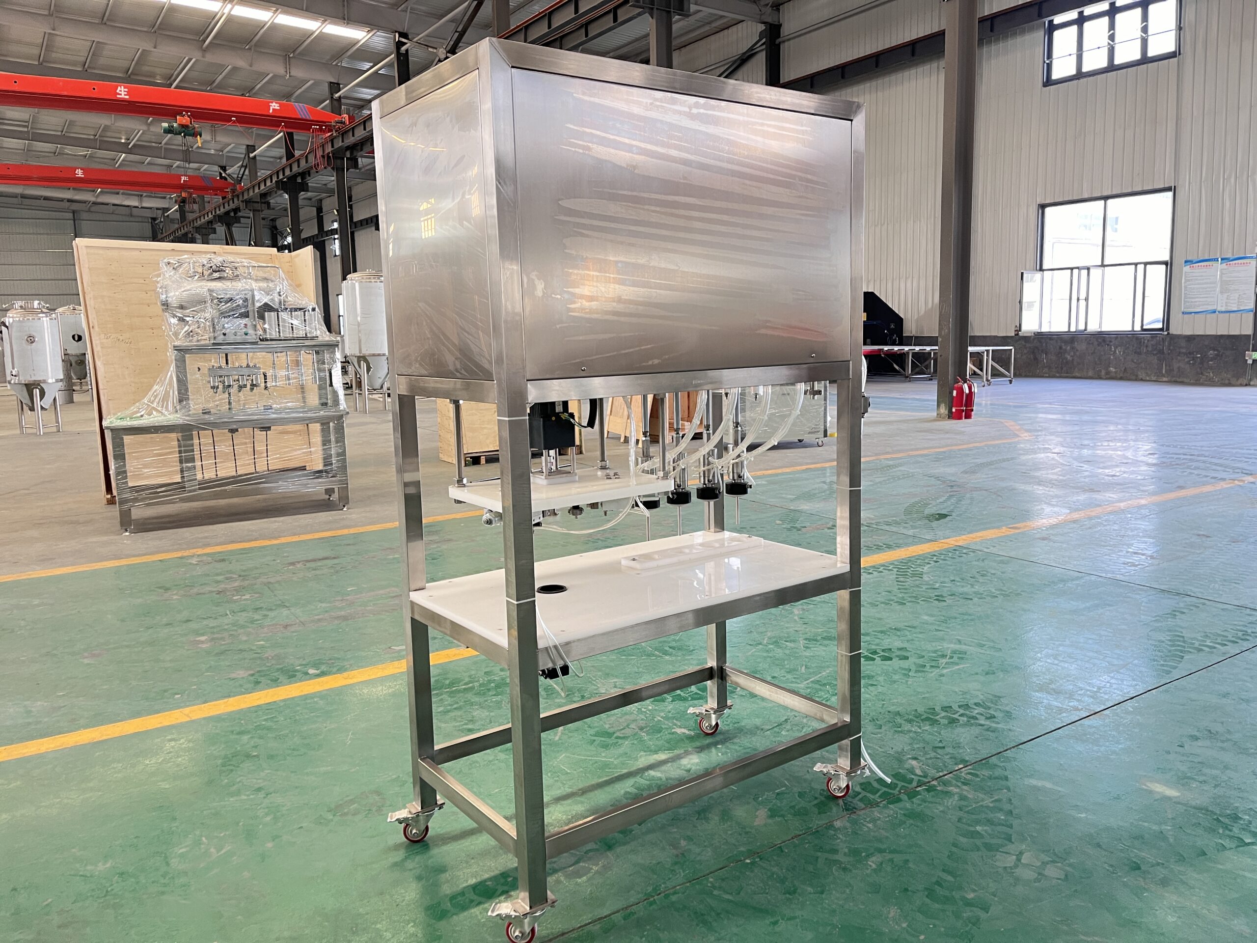 半自动易拉罐罐装封口机 4 scaled 4-Head, 6-Head, 8-Head, and 10-Head Filling Machines