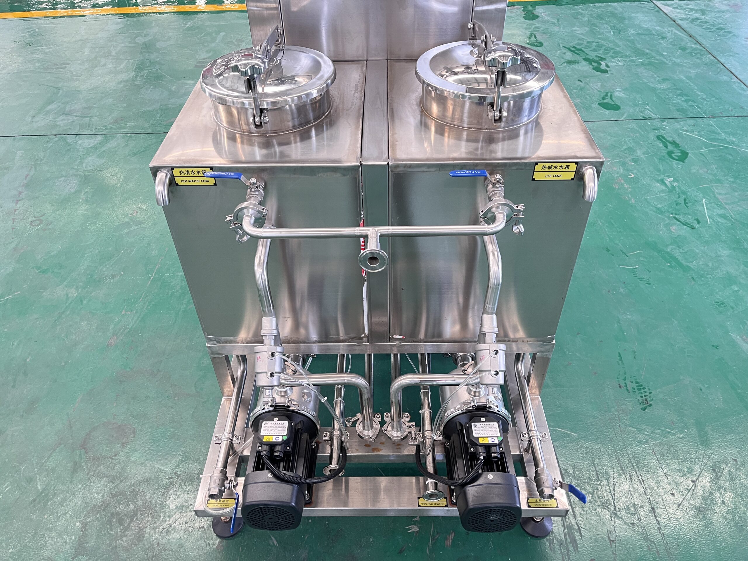 桶清洗罐装一体机 7 scaled Filling and Cleaning Integrated Machine
