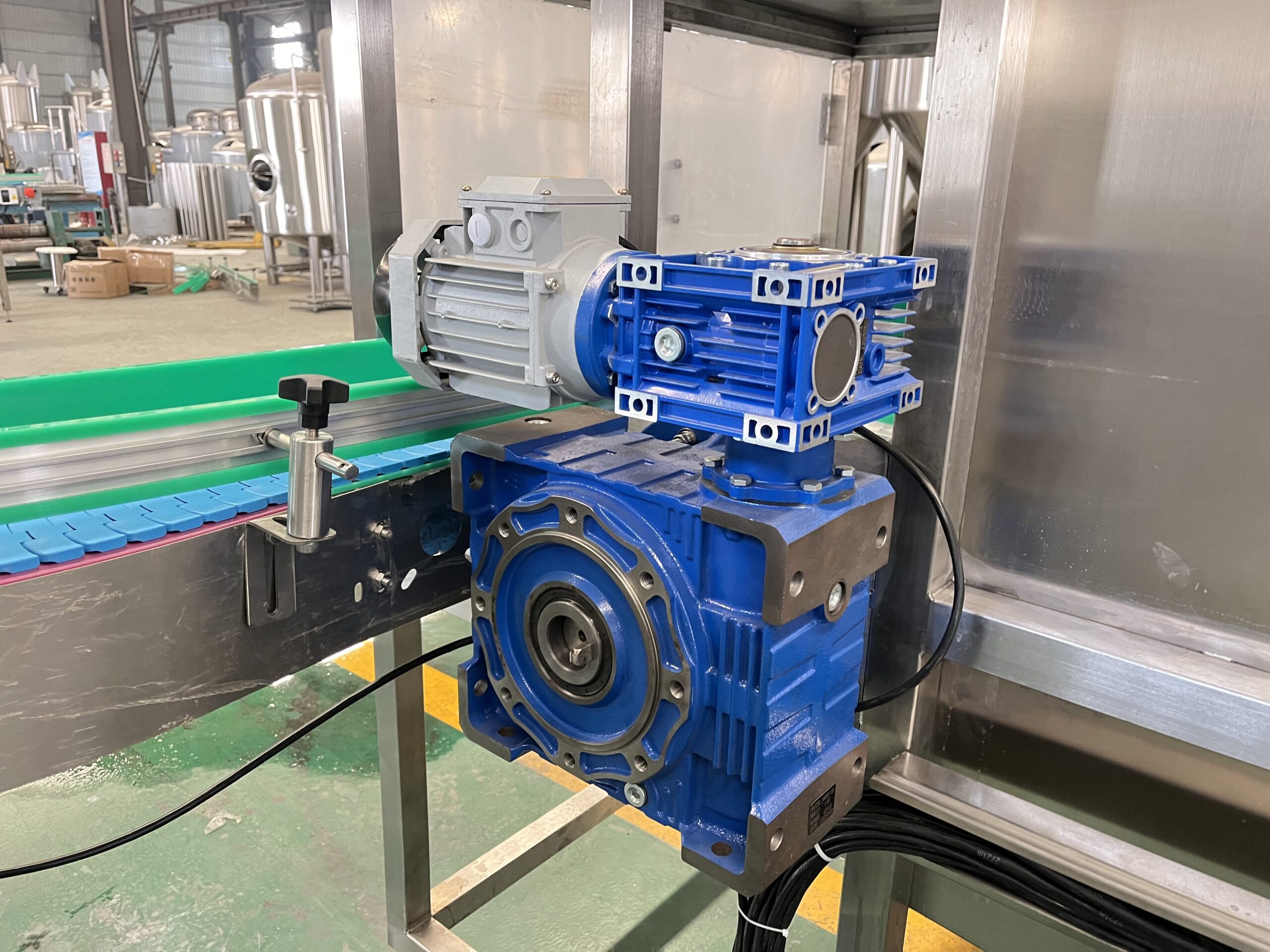 隧道巴氏杀菌机 18 scaled Glass Bottle Filling Line