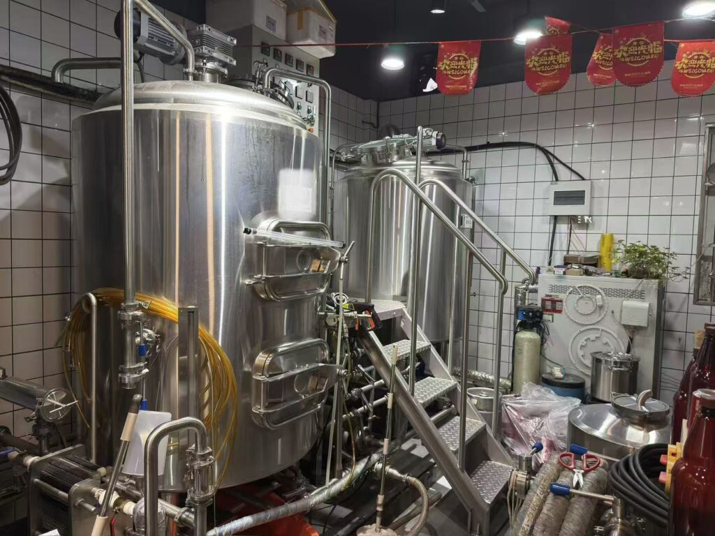 微信图片 2026 08 24 133249 138 Reliable Used 500L Brewery System Ready for Production