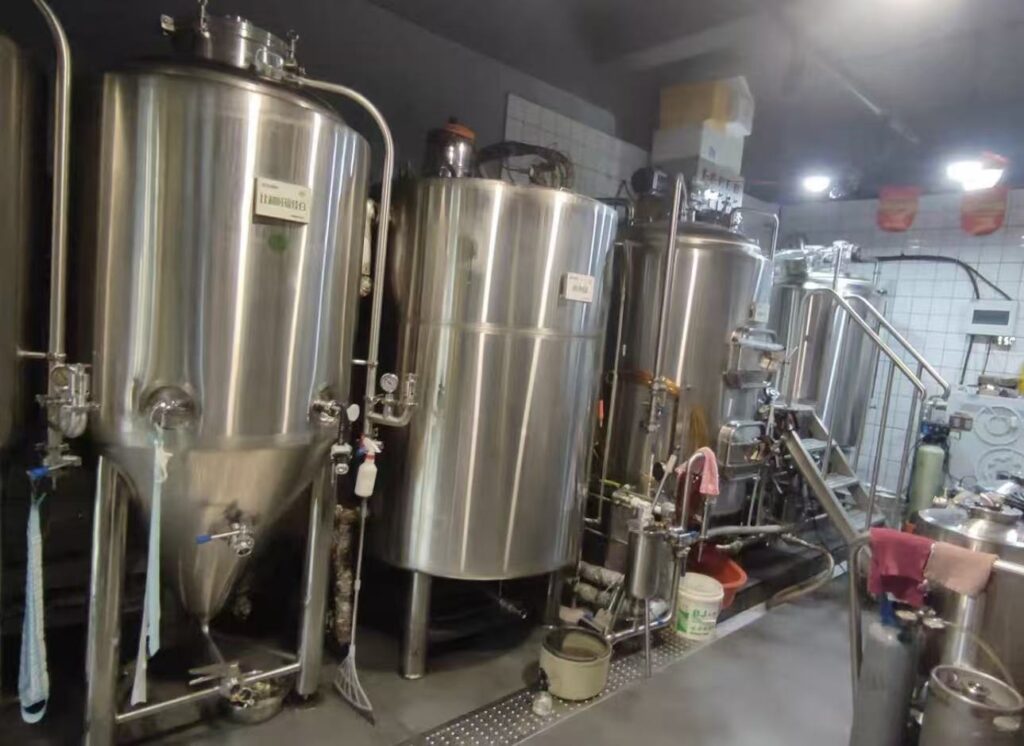 微信图片 2026 08 24 133308 496 Reliable Used 500L Brewery System Ready for Production