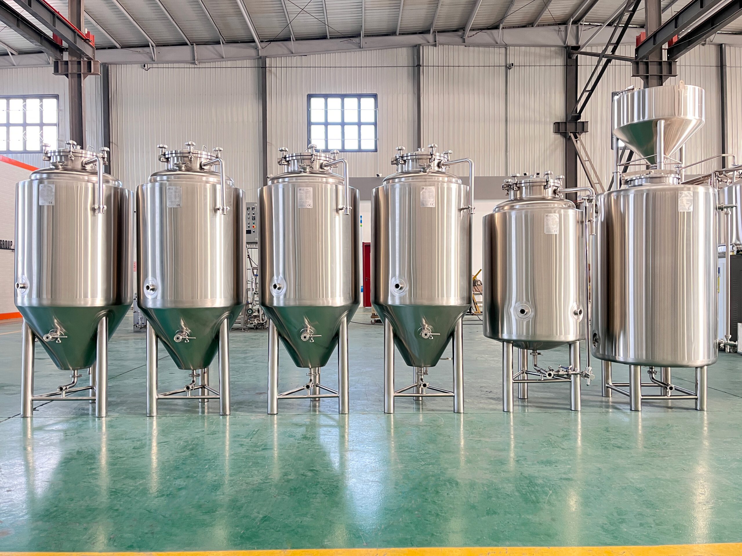 Used 300L Brewery Equipment Used 300L Brewery Equipment