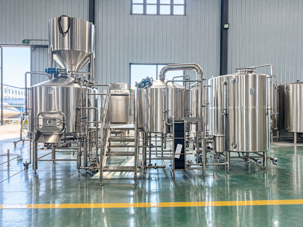 Used 1000L Brewery Equipment Successfully Shipped to Customer 97ddf097 02d5 47e9 8650 16a62681e7f2 Used 1000L Brewery Equipment Successfully Shipped to Customer