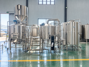 97ddf097 02d5 47e9 8650 16a62681e7f2 Used 1000L Brewery Equipment Successfully Shipped to Customer