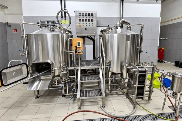 Brew Pub Equipment for Sale: How to Choose Commercial Brewery Equipment for a Successful Brewpub compact brewpub brewhouse equipment for restaurant brewery 1 Brew Pub Equipment for Sale: How to Choose Commercial Brewery Equipment for a Successful Brewpub